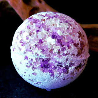 Luxurious dead sea salt gives this lavender bath bomb a chunky texture.