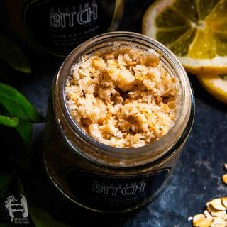 Experience the wholesome natural texture of this oatmeal face scrub with green tea and honey.