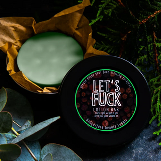 This romantic massage oil bar makes a great horny gift for your boyfriend. Maybe for Valentine's Day?