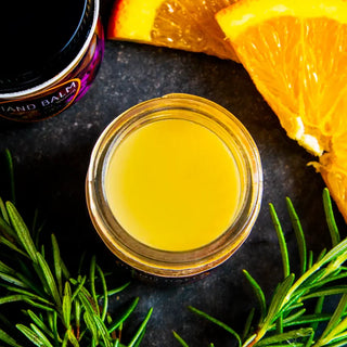 Our hand balm for dry hands is made with juicy orange botanical extracts and an herbaceous blend of essential oils.
