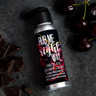 Kick things up a notch. This intimate massage oil explodes with so much velvety chocolate and ripe cherry flavor, you'll want to lick off every last drop. 