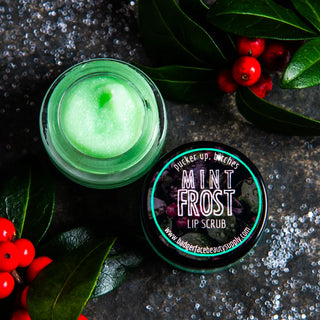 Try a peppermint lip scrub that's truly nourishing and exfoliating today.